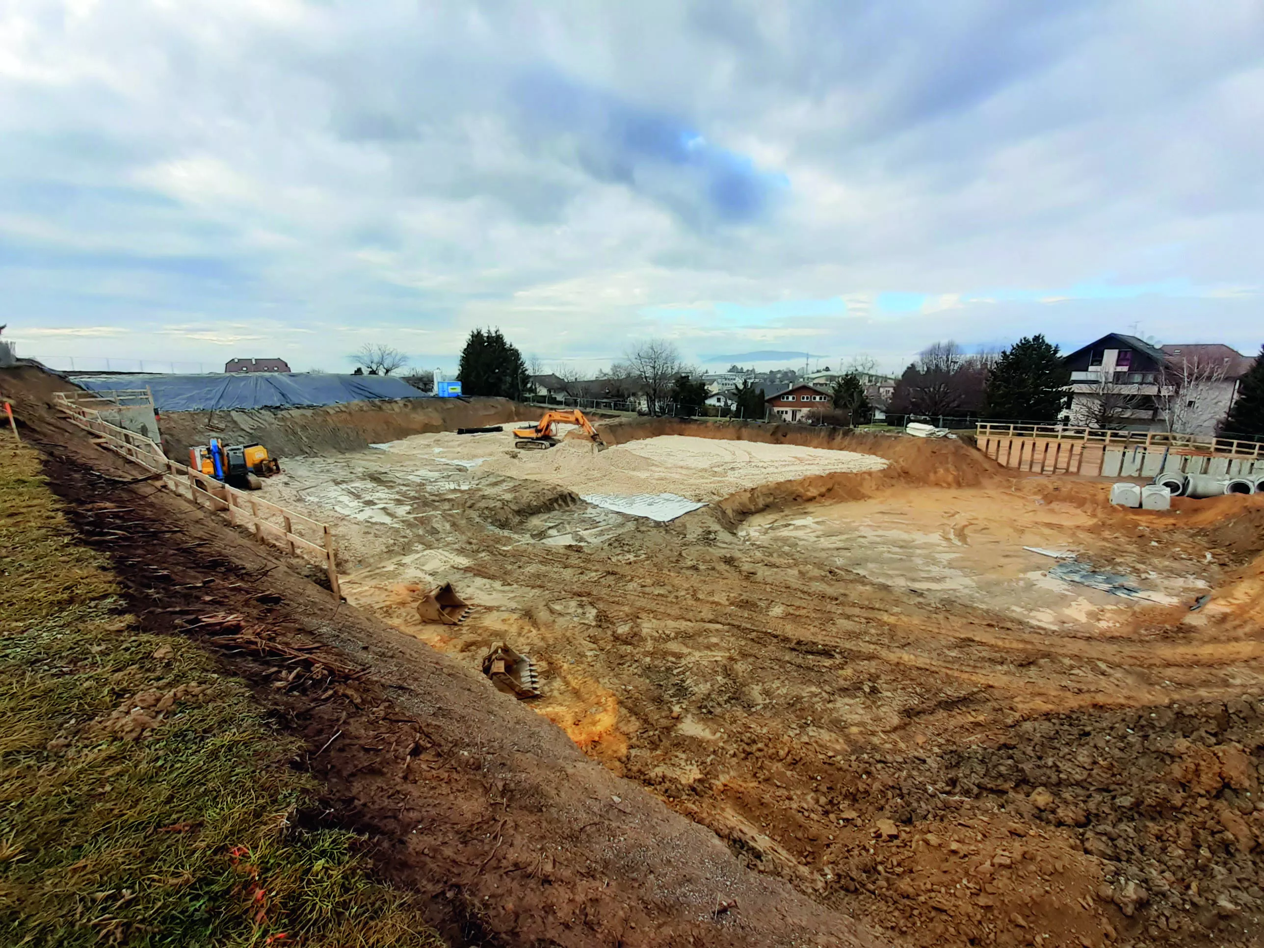 Rehabilitation of an abandoned oil depot